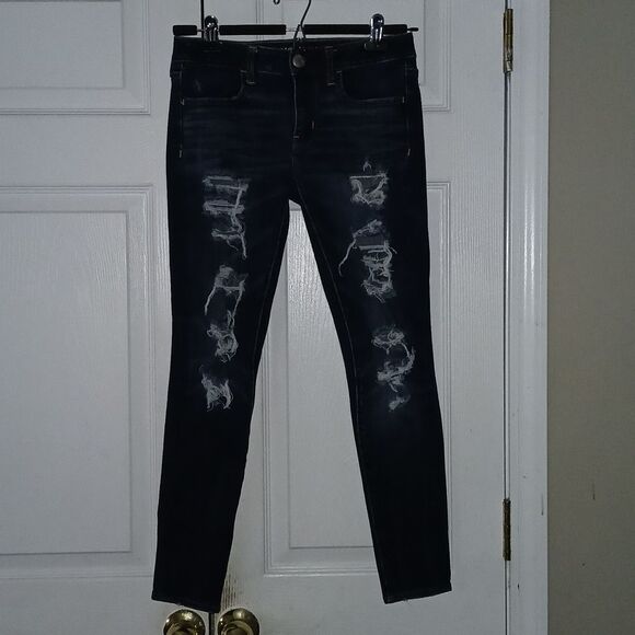 American Eagle Outfitters  360 Super Stretch distressed jeggings  Sz 2 NWOT - Picture 1 of 10